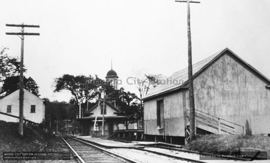 Postcard: South Berwick, Maine Station